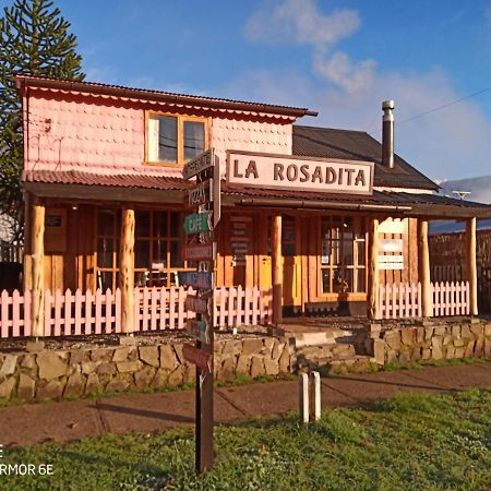 ホテル La Rosadita Restotur Palena エクステリア 写真